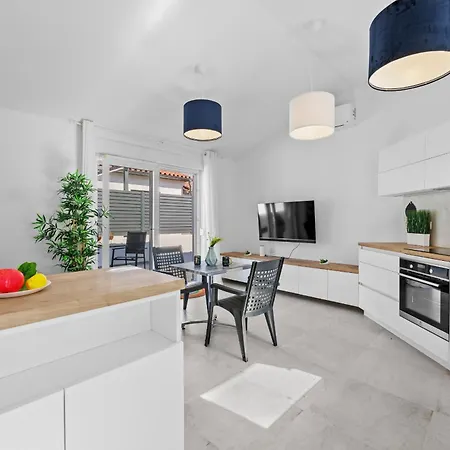 Apartment Barbariga Summer Paradise 2