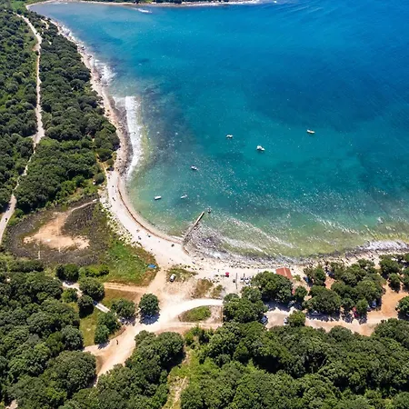 Barbariga Summer Paradise 2 Peroj