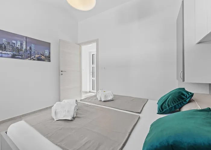 Barbariga Summer Paradise 2 페로이