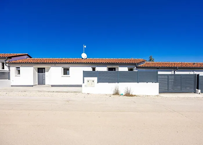 Barbariga Summer Paradise 2 *