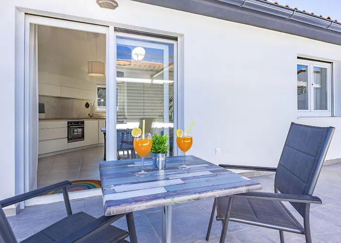 아파트 Barbariga Summer Paradise 2 페로이